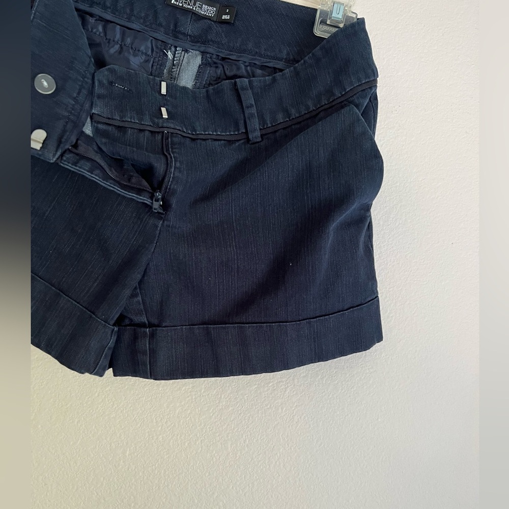 7th Avenue New York & Company Dark Navy Blue Cuffed Hem Shorts - Picture 5 of 10